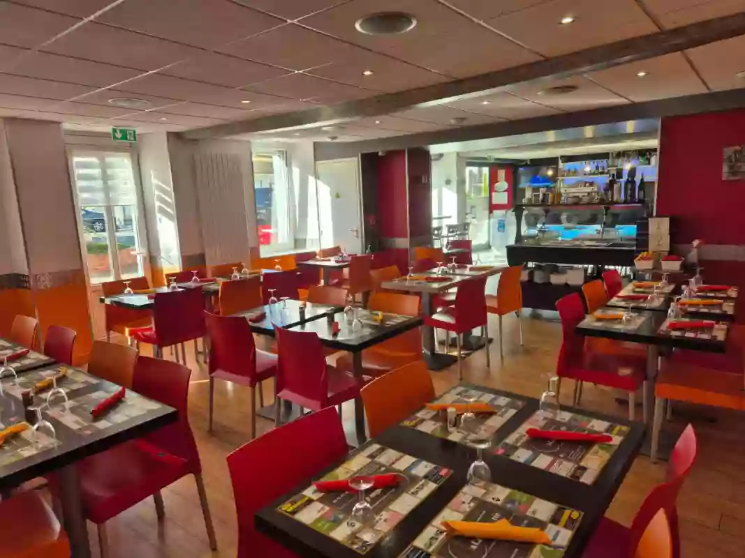 Le restaurant - La Cantine D'Orée - restaurant SAINT-LAURENT-DES-AUTELS - meilleur restaurant SAINT-LAURENT-DES-AUTELS